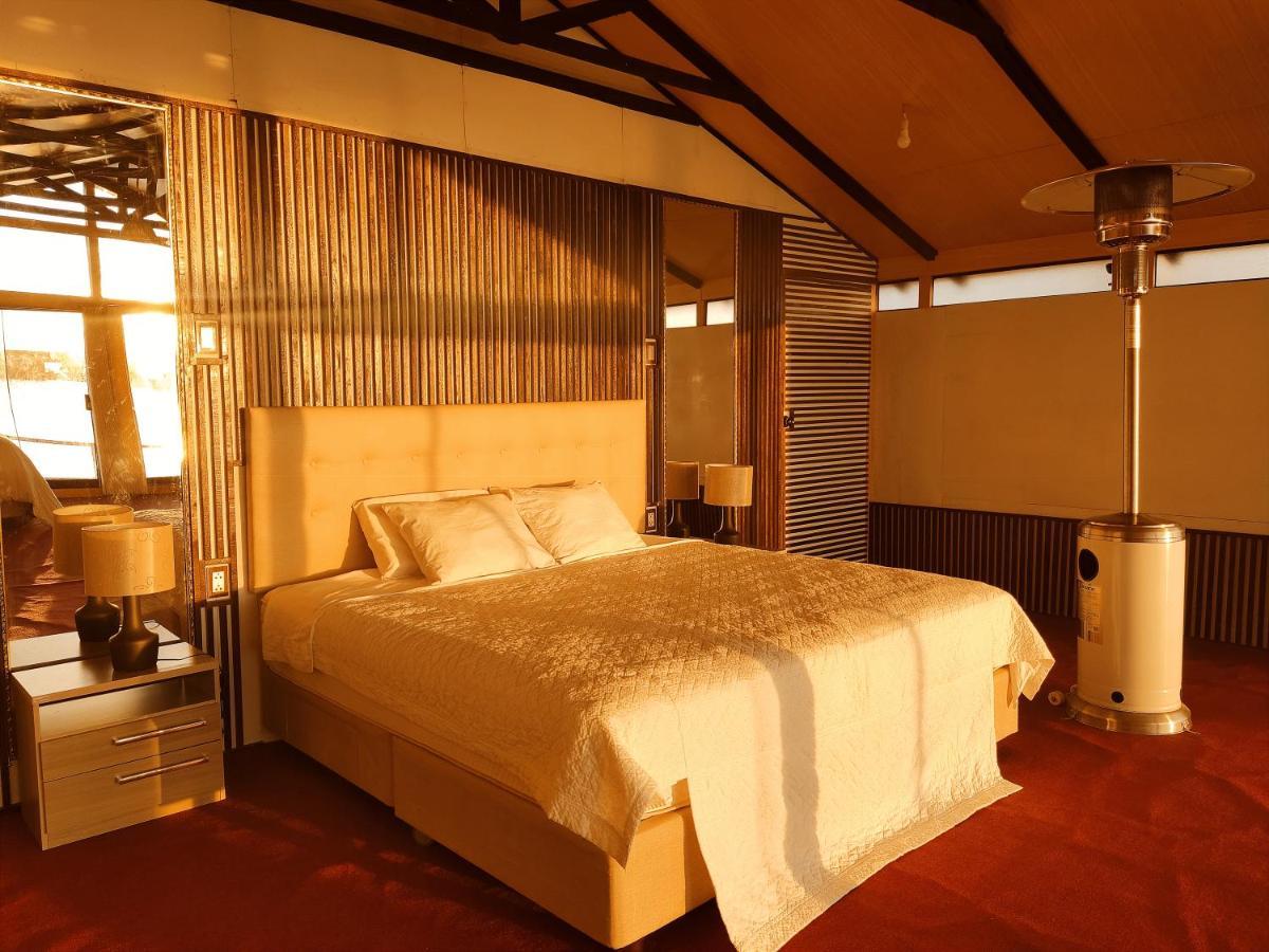 פונו Uros Suma Jakana Lodge מראה חיצוני תמונה