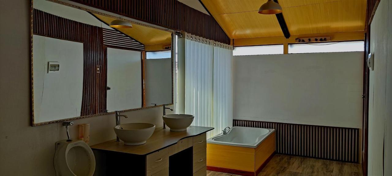 פונו Uros Suma Jakana Lodge מראה חיצוני תמונה